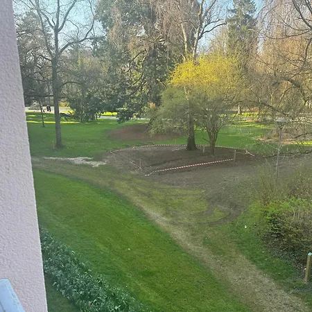 T3 Avec Balcon, Quartier Recherche *