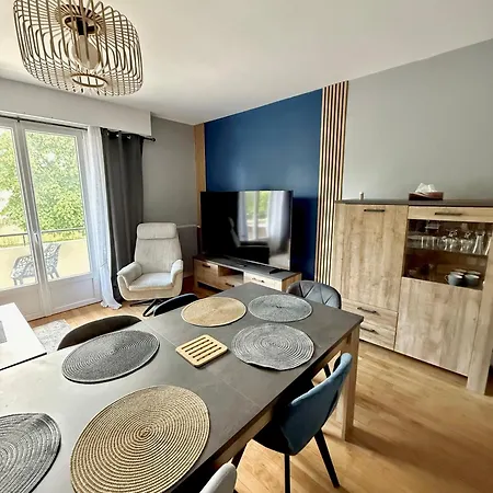 T3 Avec Balcon, Quartier Recherche *